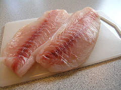 Corvina fría almendrada